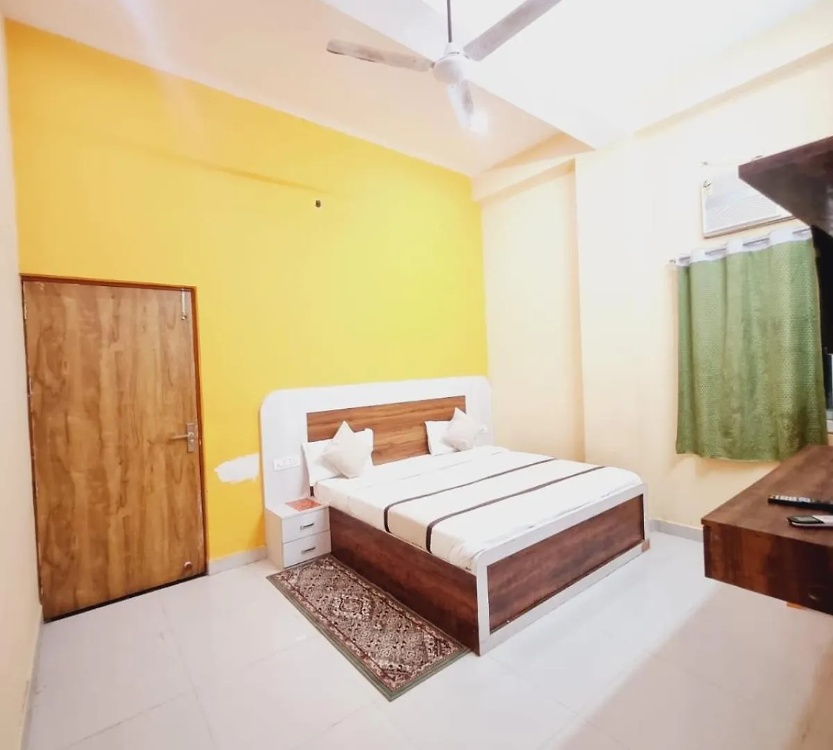 ***  Hotel Star House Agra  India